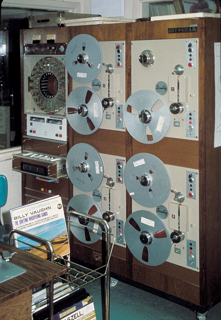 KRWG-FM automation system, 1974